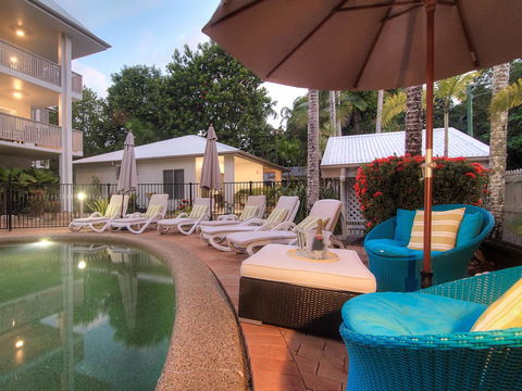 The Port Douglas Queenslander - Redcliffe Tourism 31