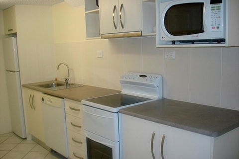 The Port Douglas Queenslander - Redcliffe Tourism 44