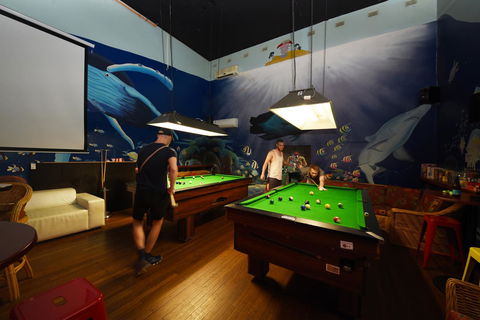 Backpackers In Paradise 18-35 Hostel - Redcliffe Tourism 14