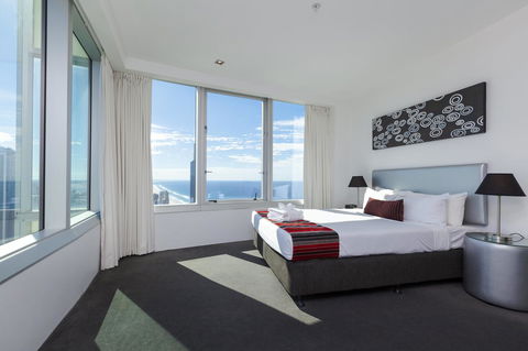 Q1 Resort & Spa - Official - Redcliffe Tourism 25