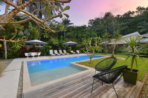 Jamaica Beach House - Redcliffe Tourism 18