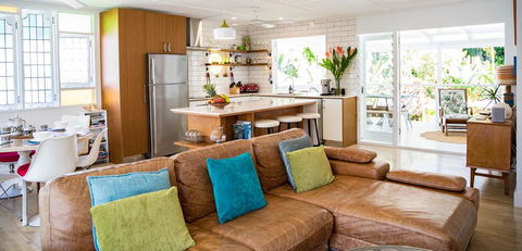 Jamaica Beach House - Redcliffe Tourism 10