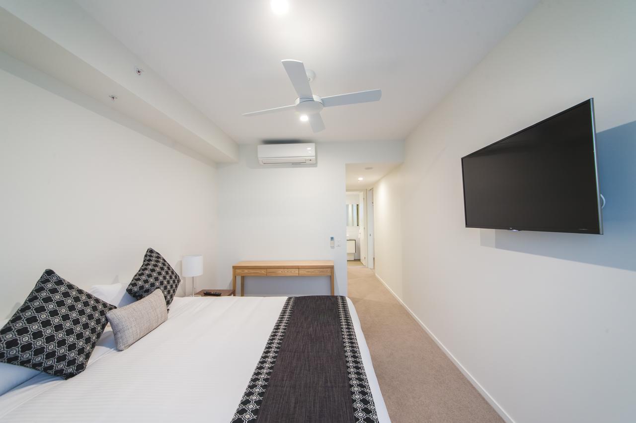  Redcliffe Tourism
