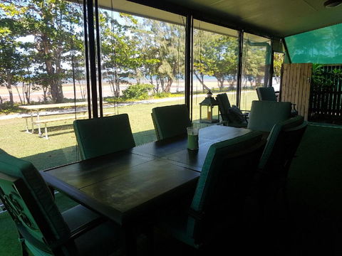 King Reef Resort - Redcliffe Tourism 13