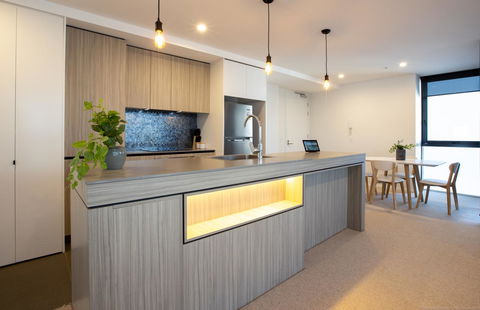 Qube Broadbeach - Redcliffe Tourism 12