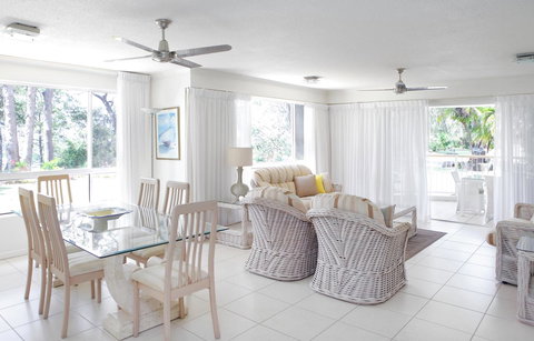 Serenity Apartments Noosa - Redcliffe Tourism 36