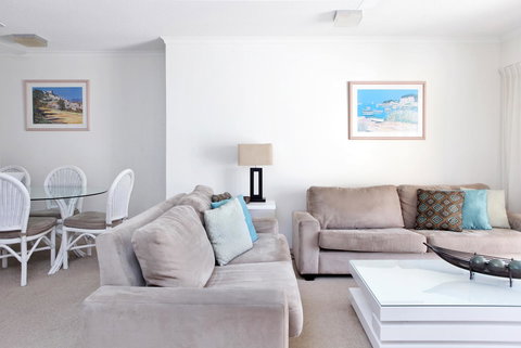 Serenity Apartments Noosa - Redcliffe Tourism 21