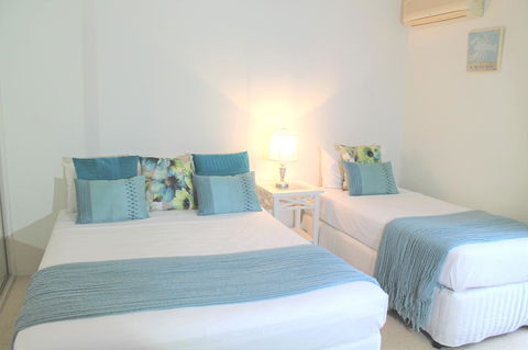 Argosy On The Beach - Redcliffe Tourism 9