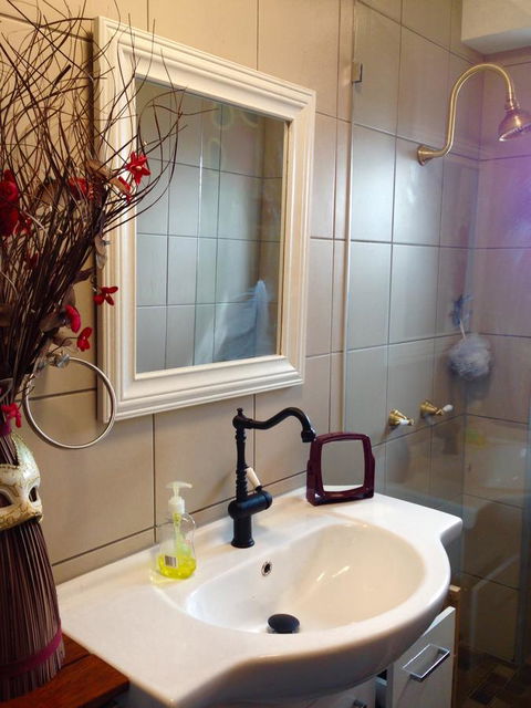 XYL Pets Friendly Seaside Boutique Guesthouse - Redcliffe Tourism 1