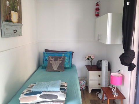 XYL Pets Friendly Seaside Boutique Guesthouse - Redcliffe Tourism 28