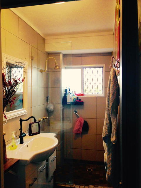 XYL Pets Friendly Seaside Boutique Guesthouse - Redcliffe Tourism 18