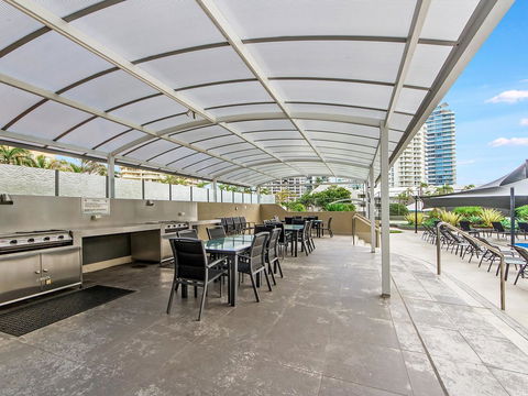 Sunbird Beach Resort Main Beach - Redcliffe Tourism 39
