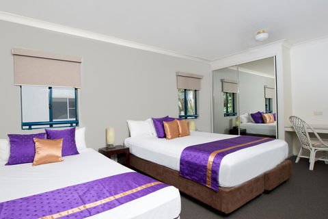 Park Regis Anchorage - Redcliffe Tourism 18
