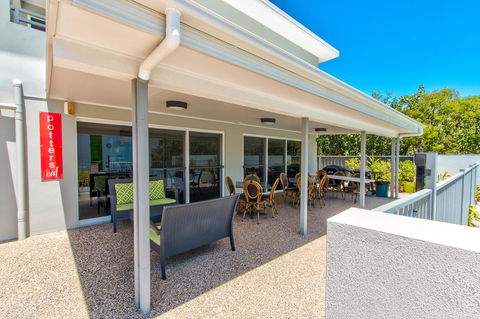 Mackay Oceanside Central Hotel Official - Redcliffe Tourism 16