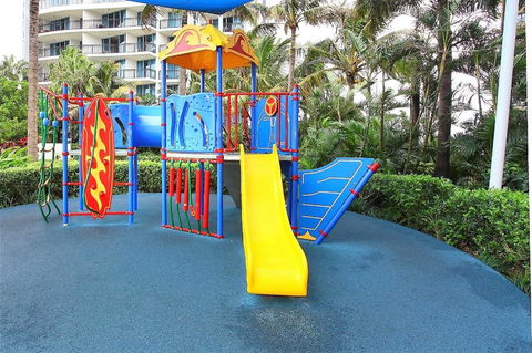 The Towers Of Chevron Renaissance - Holidays Gold Coast - Redcliffe Tourism 11
