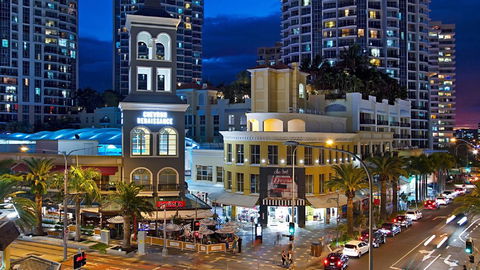 The Towers Of Chevron Renaissance - Holidays Gold Coast - Redcliffe Tourism 14