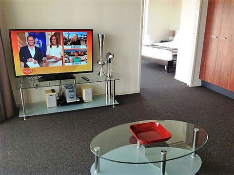 The Towers Of Chevron Renaissance - Holidays Gold Coast - Redcliffe Tourism 42