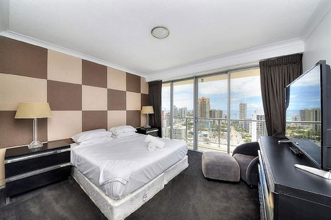 The Towers Of Chevron Renaissance - Holidays Gold Coast - Redcliffe Tourism 27