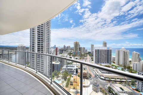 The Towers Of Chevron Renaissance - Holidays Gold Coast - Redcliffe Tourism 22