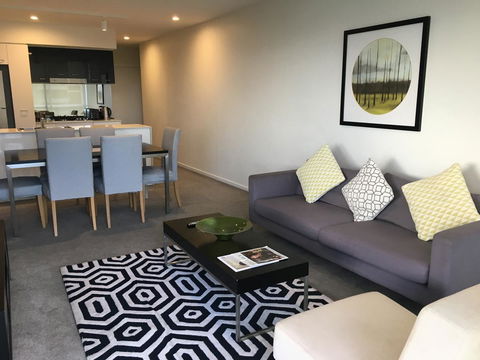 Mowbray East Apartments - Redcliffe Tourism 6