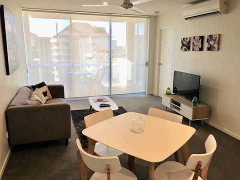 Mowbray East Apartments - Redcliffe Tourism 15