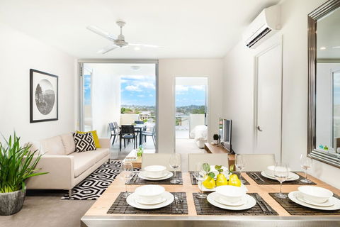 Mowbray East Apartments - Redcliffe Tourism 0