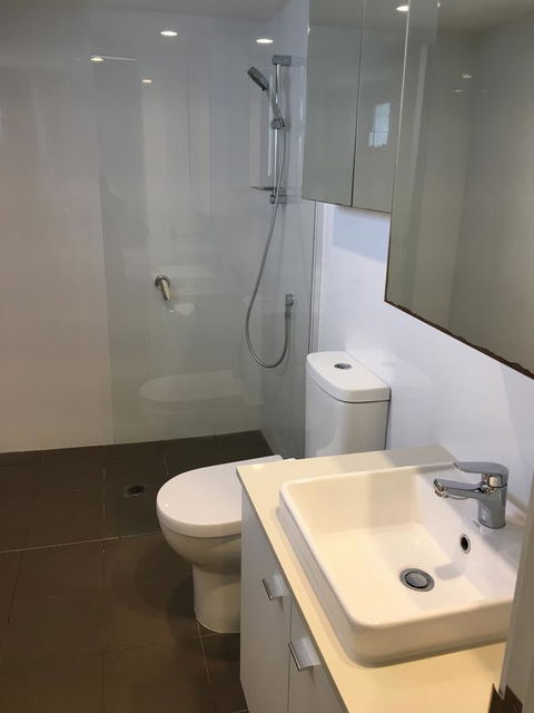 Mowbray East Apartments - Redcliffe Tourism 4