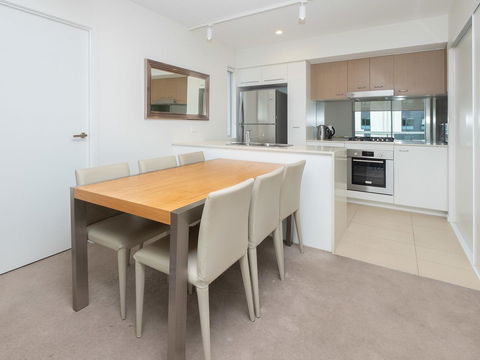 Mowbray East Apartments - Redcliffe Tourism 21