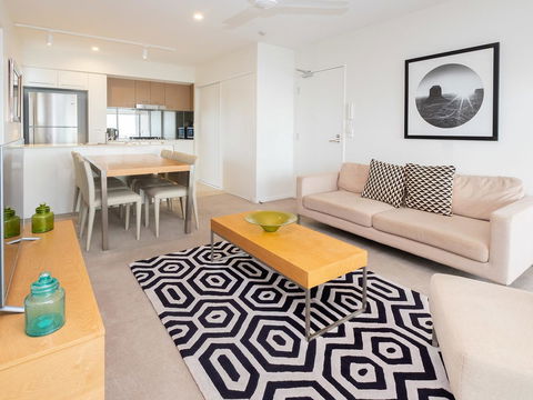 Mowbray East Apartments - Redcliffe Tourism 24