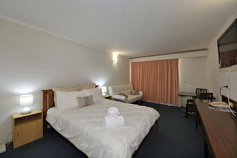 Alexandra Park Motor Inn - Redcliffe Tourism 18