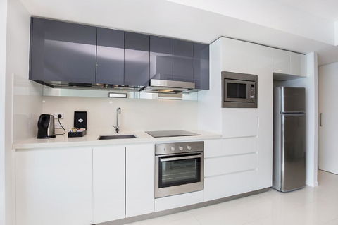 Gold Coast Private Apartments - H Residences, Surfers Paradise - Redcliffe Tourism 24