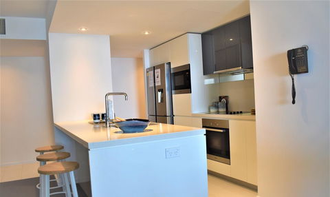 Gold Coast Private Apartments - H Residences, Surfers Paradise - Redcliffe Tourism 10