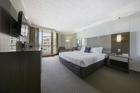 Novotel Surfers Paradise - Redcliffe Tourism 18