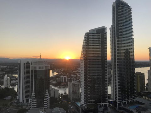 Novotel Surfers Paradise - Redcliffe Tourism 5