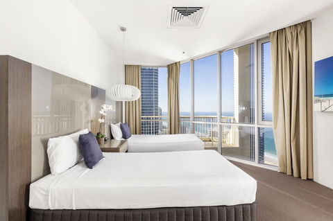 Novotel Surfers Paradise - Redcliffe Tourism 2