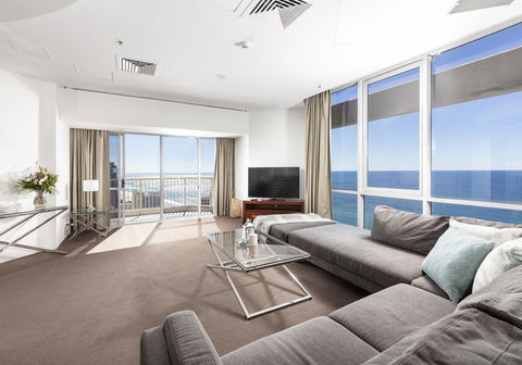 Novotel Surfers Paradise - Redcliffe Tourism 3