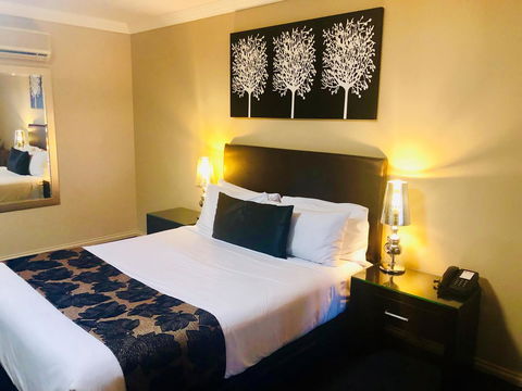 Ambassador On Ruthven - Redcliffe Tourism 41