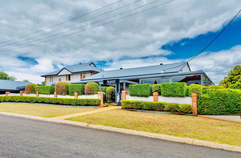 Ambassador On Ruthven - Redcliffe Tourism 6