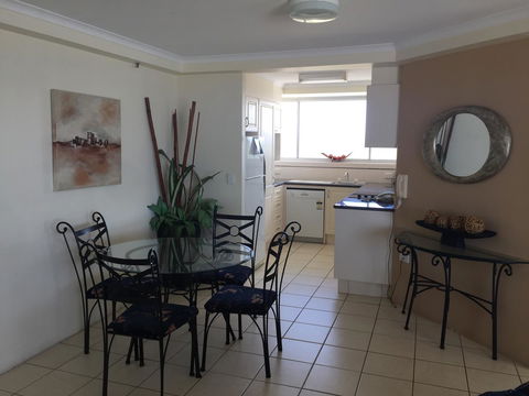 Ocean Plaza Resort - Redcliffe Tourism 26