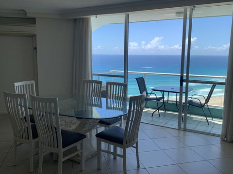 Ocean Plaza Resort - Redcliffe Tourism 8