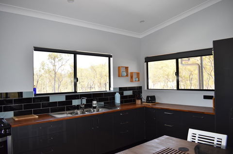 Ironbark House - Redcliffe Tourism 20