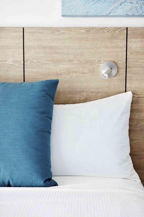 Novotel Cairns Oasis Resort - Redcliffe Tourism 18