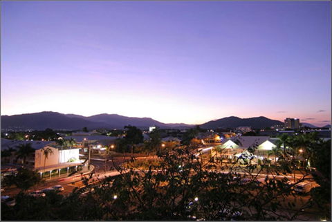 Novotel Cairns Oasis Resort - Redcliffe Tourism 39