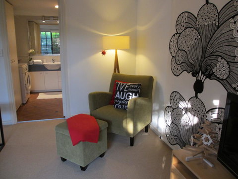 Powerhouse Apartments - Redcliffe Tourism 4