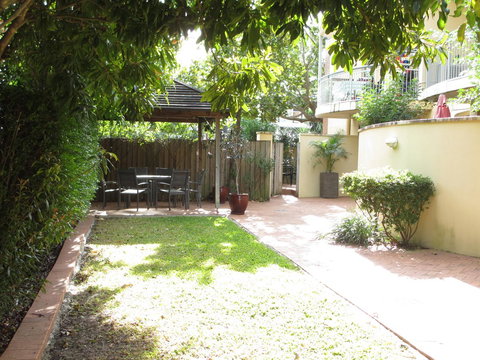 Powerhouse Apartments - Redcliffe Tourism 7