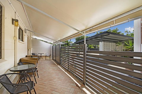 Townsville Holiday Apartments - Redcliffe Tourism 11