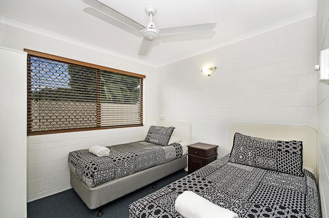 Townsville Holiday Apartments - Redcliffe Tourism 19