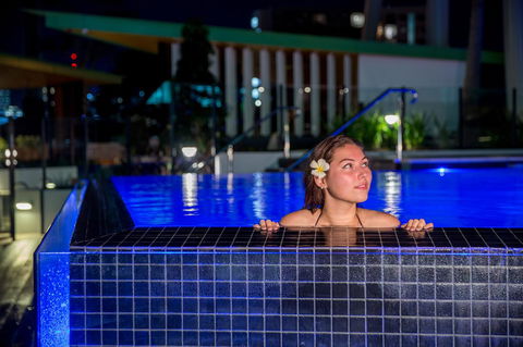 Arena Apartments By CLLIX - Redcliffe Tourism 24