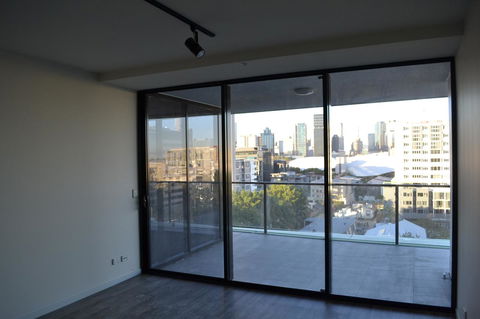 Arena Apartments By CLLIX - Redcliffe Tourism 20