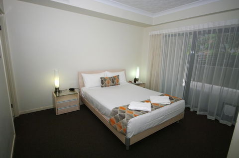 La Vida On Anzac - Redcliffe Tourism 12